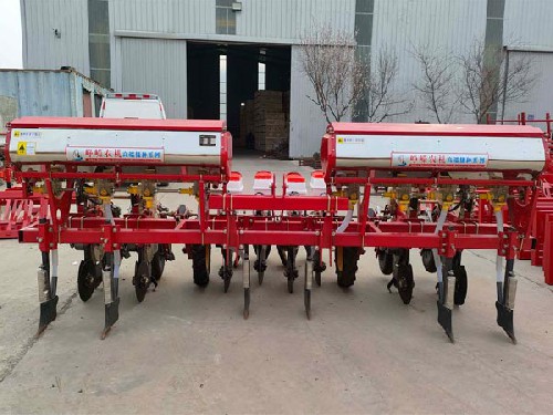 2BYDF-4/4 玉米大豆復合施肥播種機